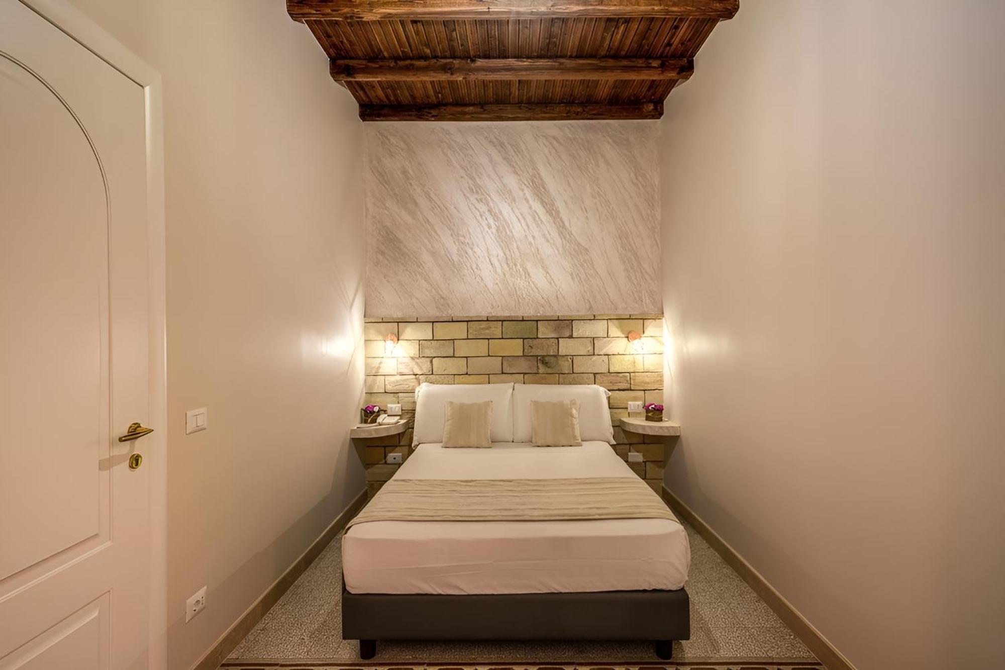 Colosseo Accomodation Room Guest House Рим Екстериор снимка