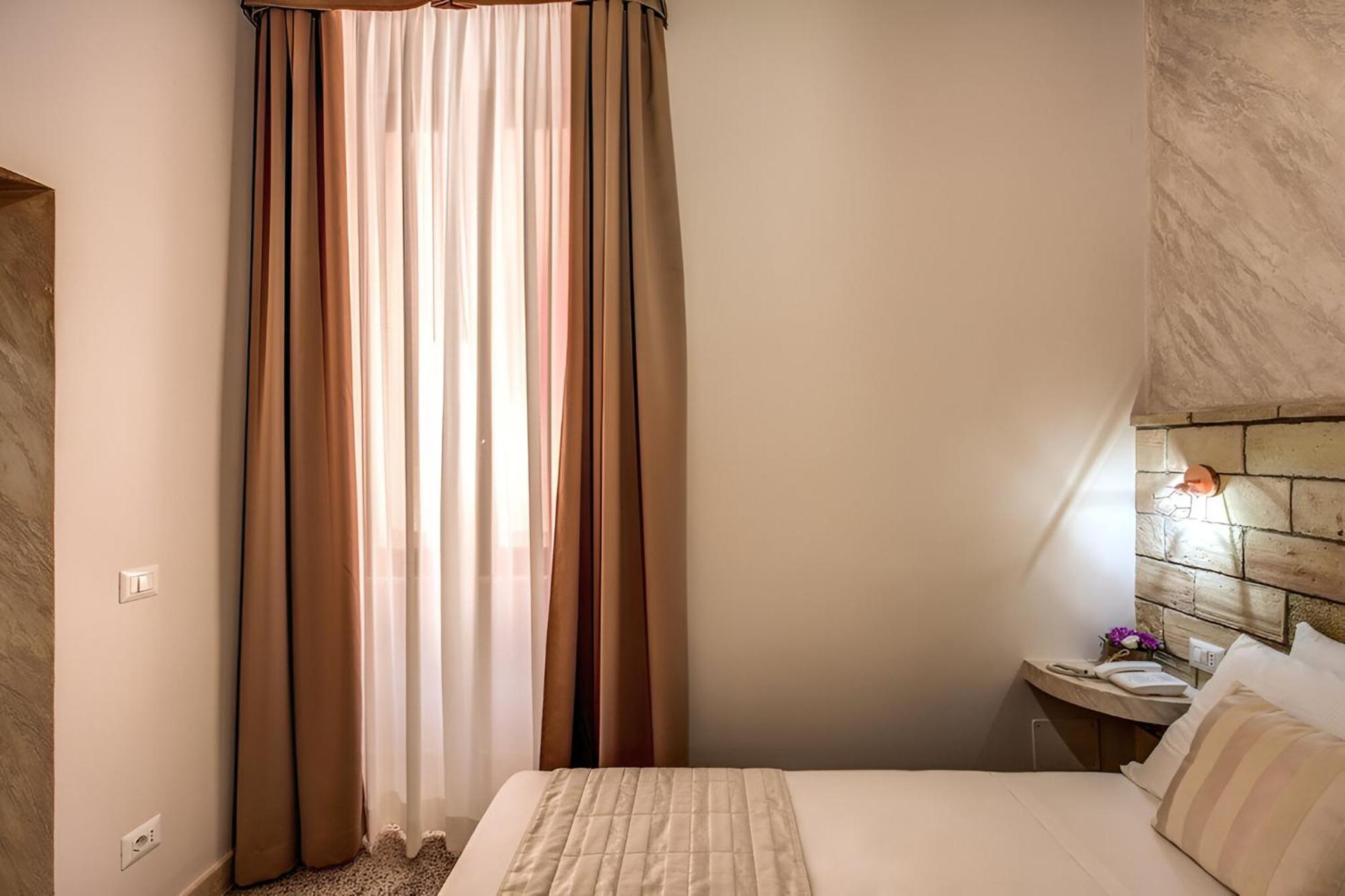 Colosseo Accomodation Room Guest House Рим Екстериор снимка