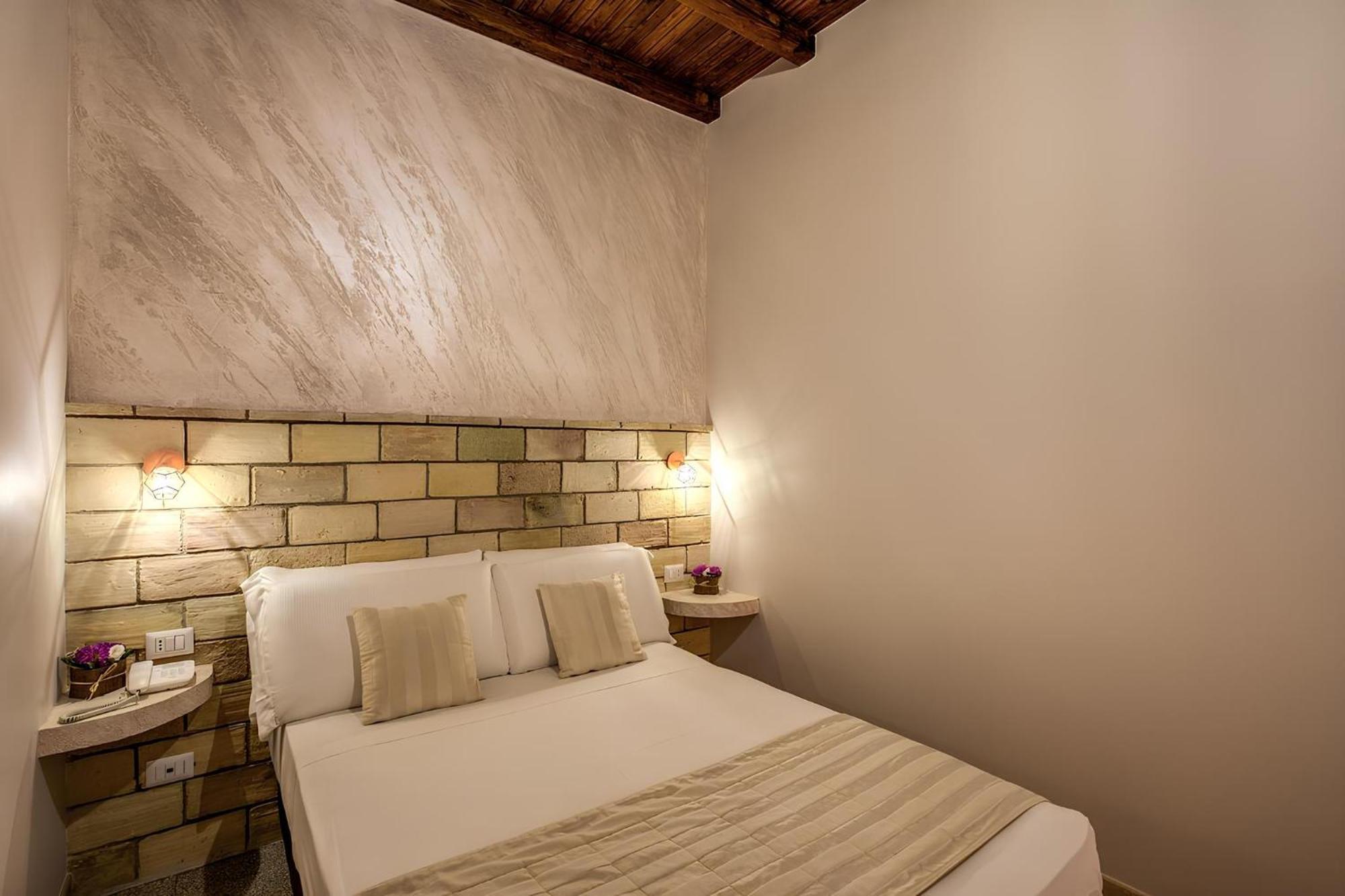 Colosseo Accomodation Room Guest House Рим Екстериор снимка